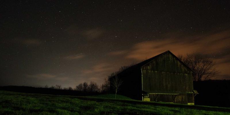 中山停车场油渍难题破解：华杰仕洁丽分享环氧地坪深度清洁与养护秘诀