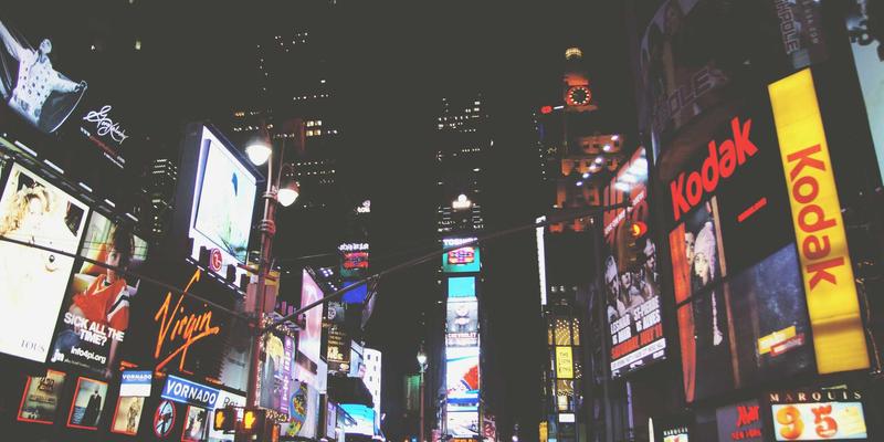 中山实验室通风橱与排风系统深度清洁指南：专业清洁用品与设备如何确保安全去污染