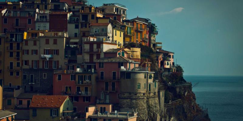 守护历史记忆：中山博物馆与档案馆藏品库房环境清洁控制要点