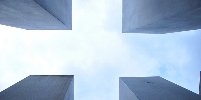 守护开学季健康防线：中山学校及幼儿园教室与游乐设施专项消毒方案（华杰仕洁丽专业指南）