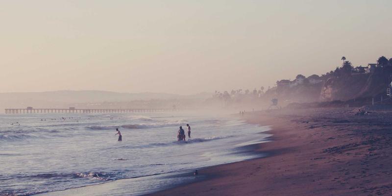 揭秘中山医院手术室无菌清洁标准：华杰仕洁丽与复古清洁如何守护生命防线